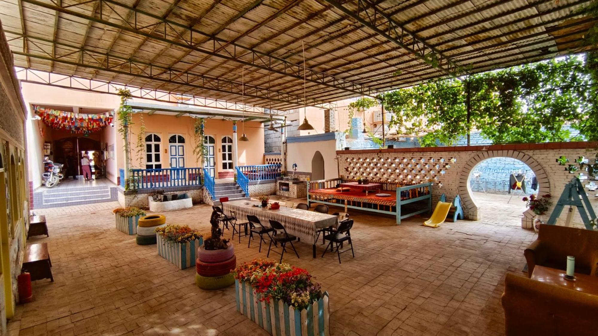 New Dap Hostel Turpan Exterior photo